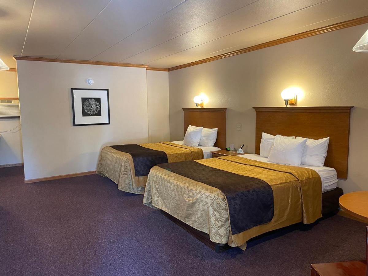 Amber'S Inn And Suites Wisconsin Dells Exteriér fotografie
