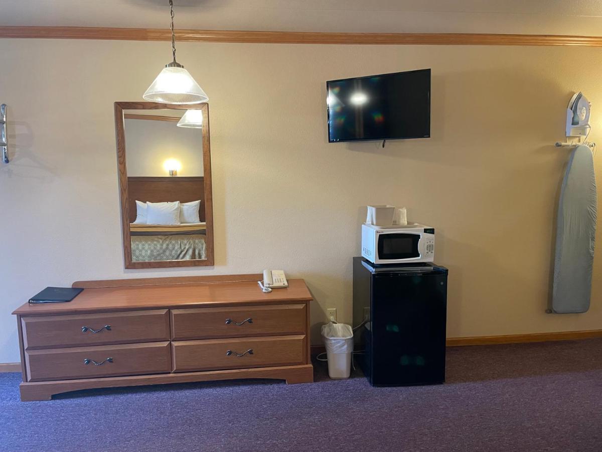 Amber'S Inn And Suites Wisconsin Dells Exteriér fotografie
