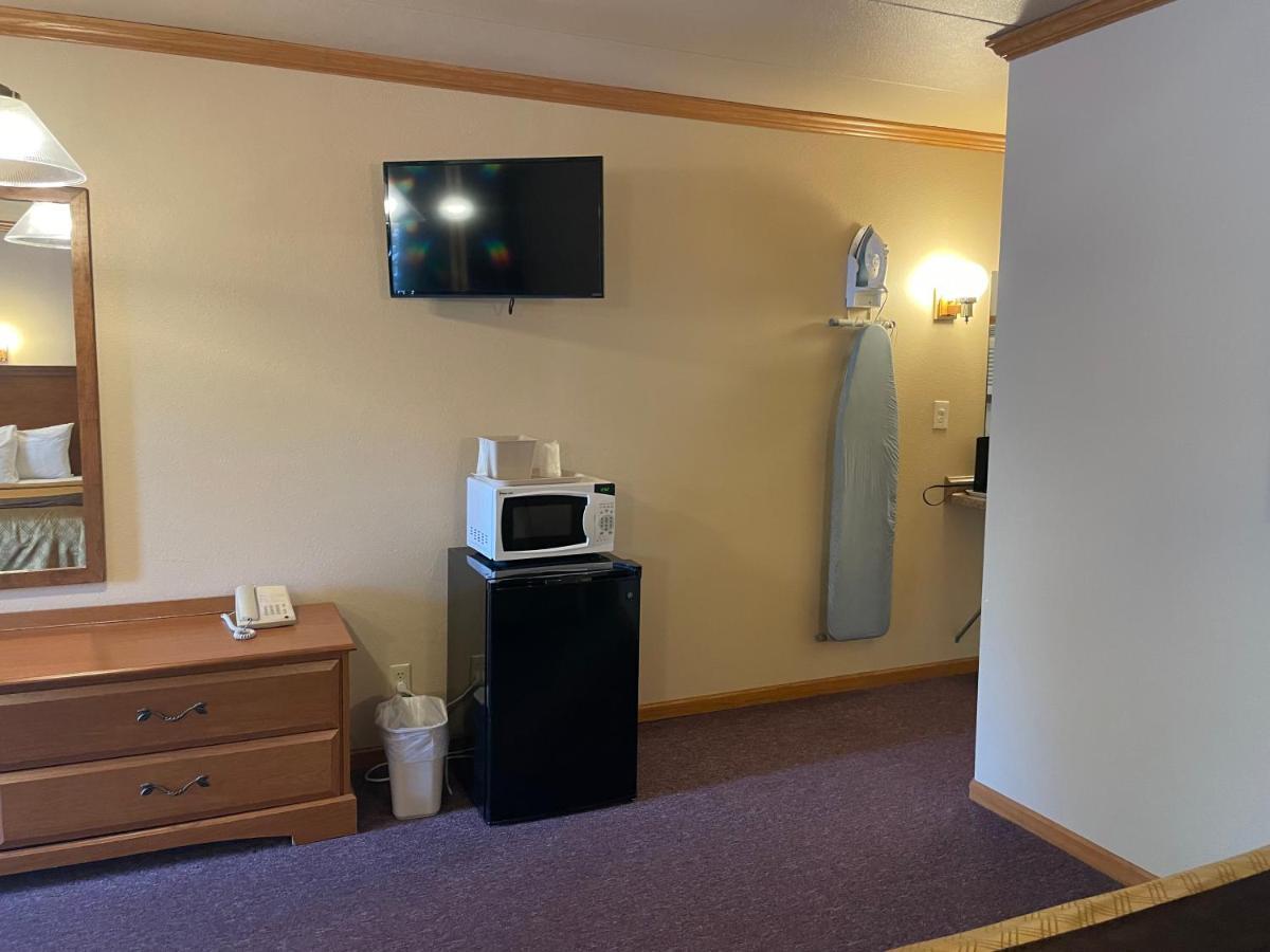 Amber'S Inn And Suites Wisconsin Dells Exteriér fotografie