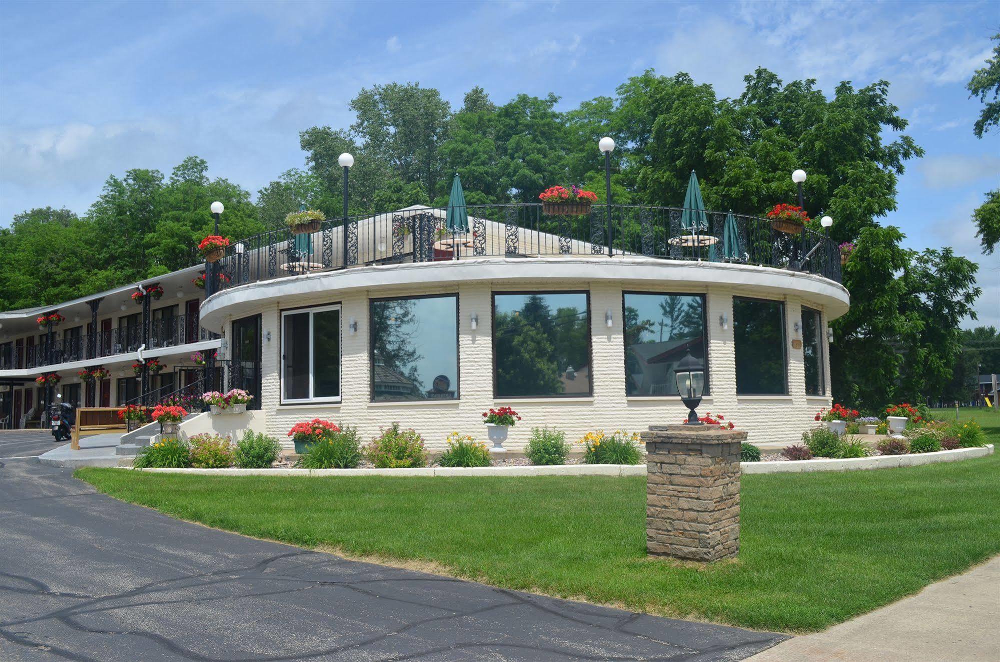 Amber'S Inn And Suites Wisconsin Dells Exteriér fotografie